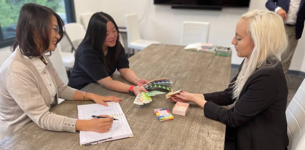 Client services team discussing about project